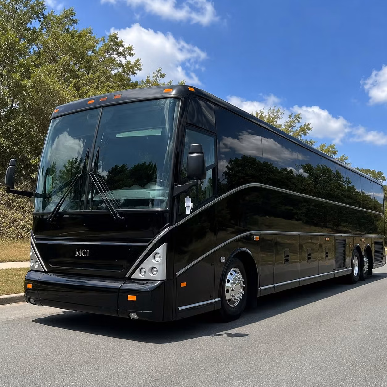 coachbusnewhaven com is here for concerts at hartford s xfinity theatre and beyond