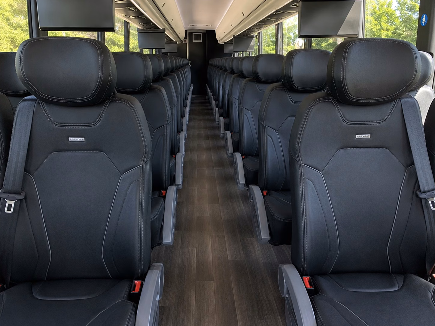rehearsal dinner shuttles and full wedding weekend transportation packages